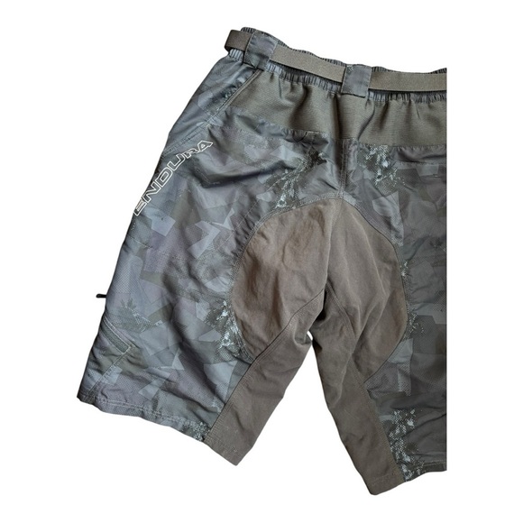 Endura Men's Hummvee Shorts II (With Liner) - Black Camo Baggy Size XL - Picture 5 of 11